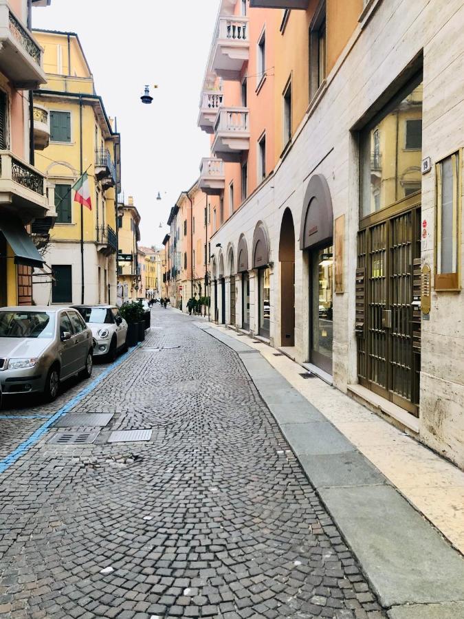 Verona Q19 Ngoại thất bức ảnh